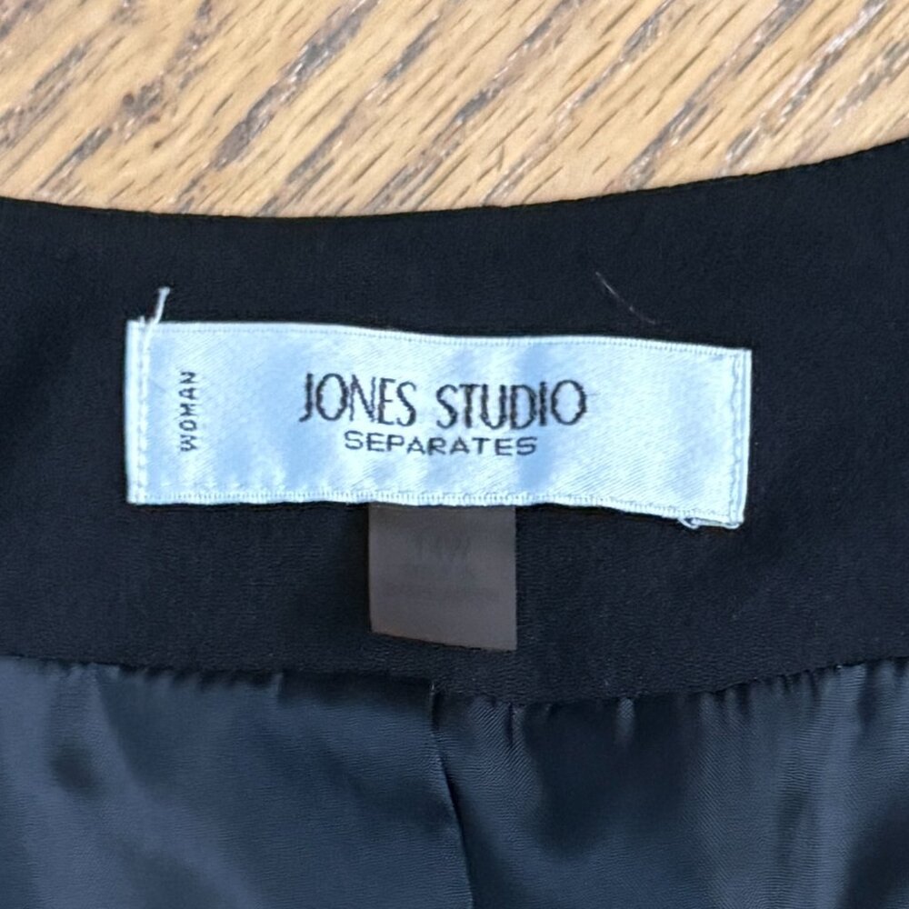Jones Studio Separates Black One Button Blazer Ja… - image 3
